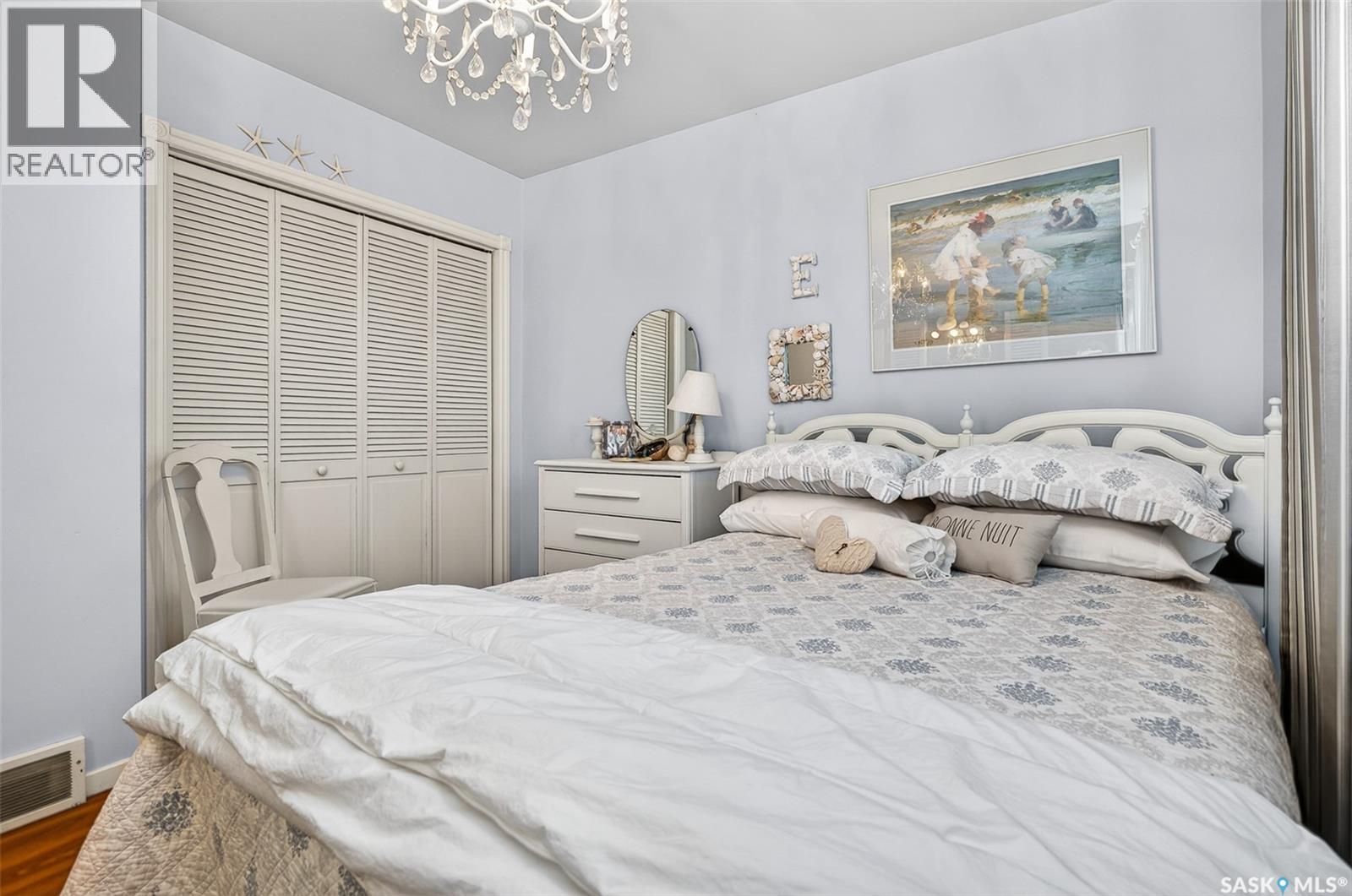 1320 Grafton Avenue, Moose Jaw, Saskatchewan  S6H 3S8 - Photo 40 - SK033830