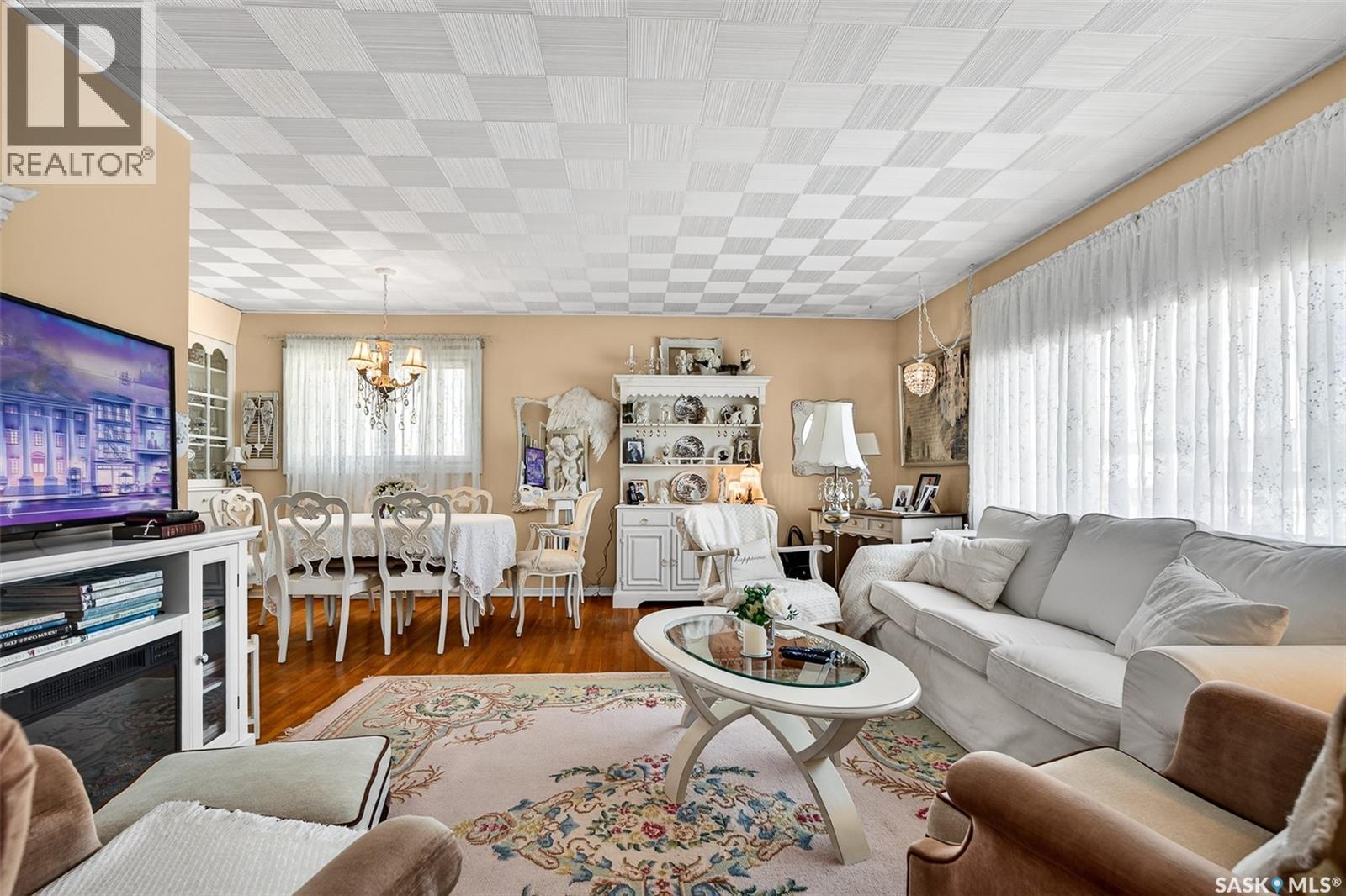 1320 Grafton Avenue, Moose Jaw, Saskatchewan  S6H 3S8 - Photo 9 - SK033830