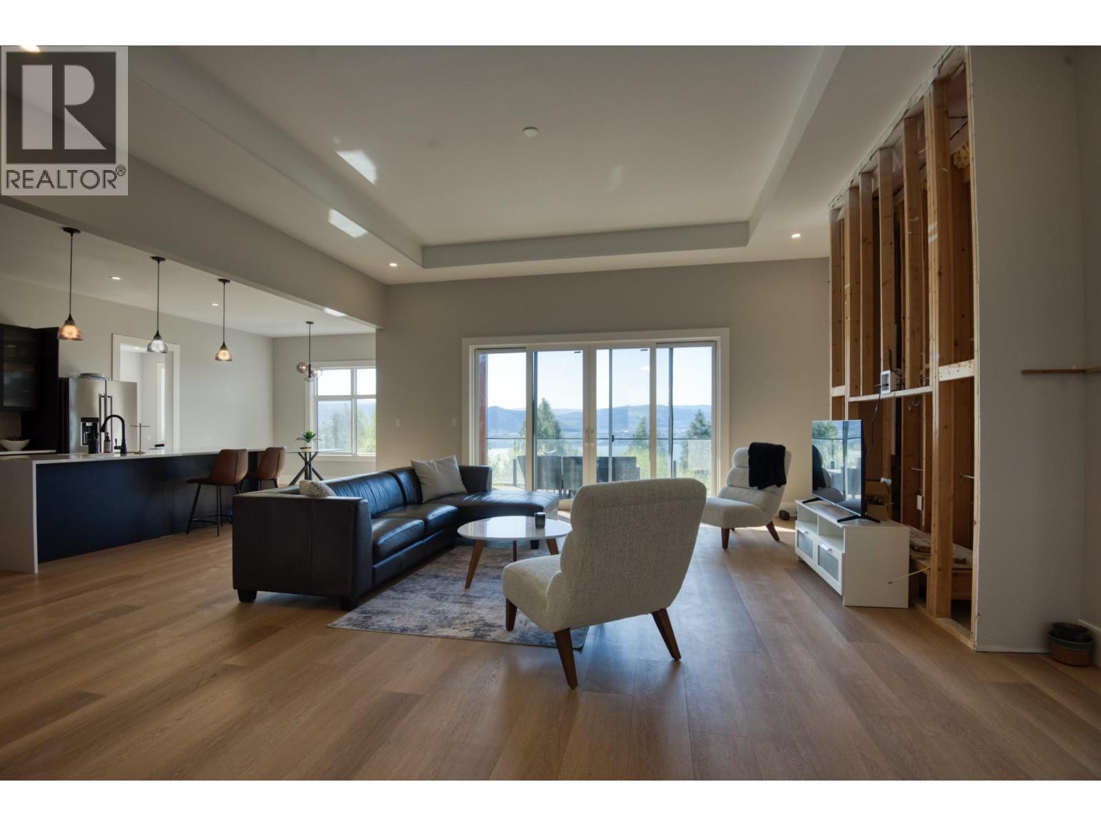 2835 Outlook Way, Naramata, British Columbia  V0H 1N1 - Photo 5 - 10383665