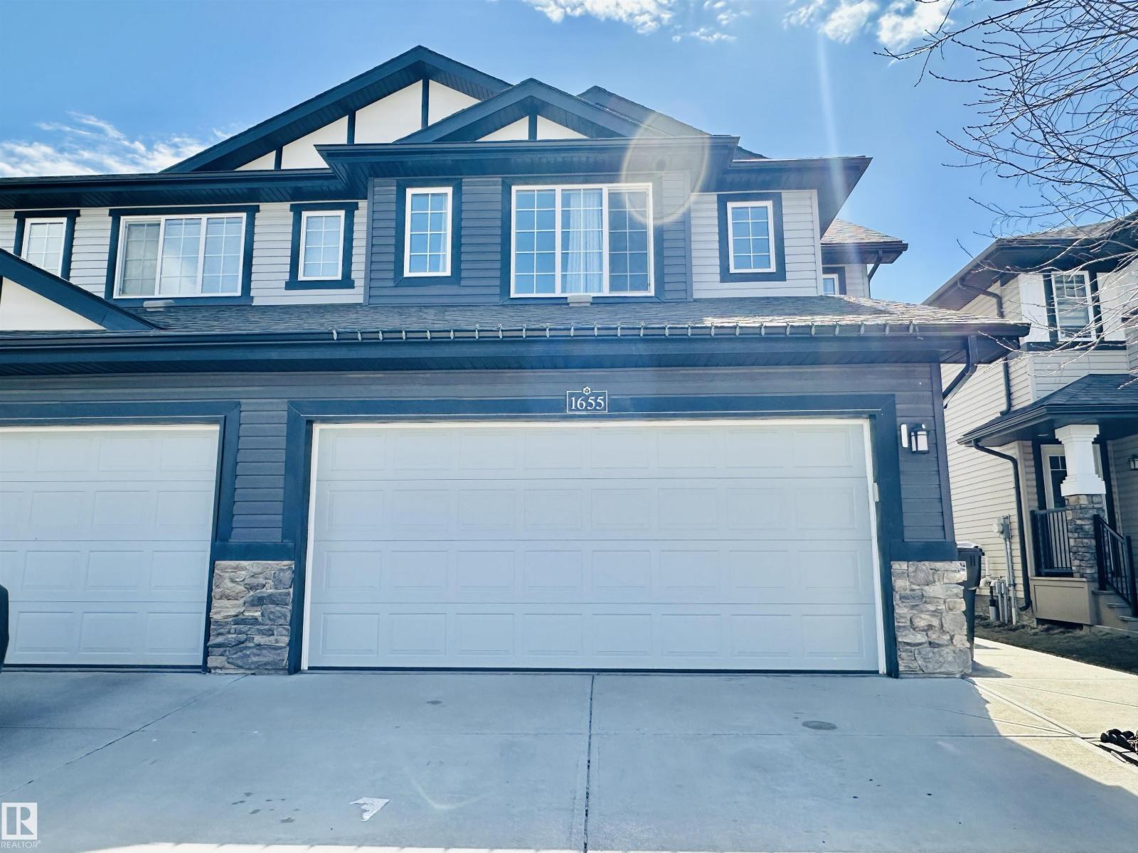 1655 HAMMOND CR NW, Edmonton, Alberta