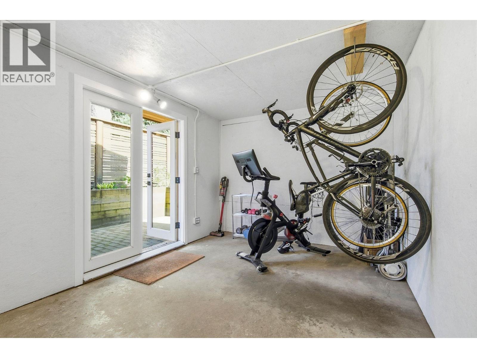 308 Mount Royal Drive, Port Moody, British Columbia  V3H 1R1 - Photo 34 - R3115122