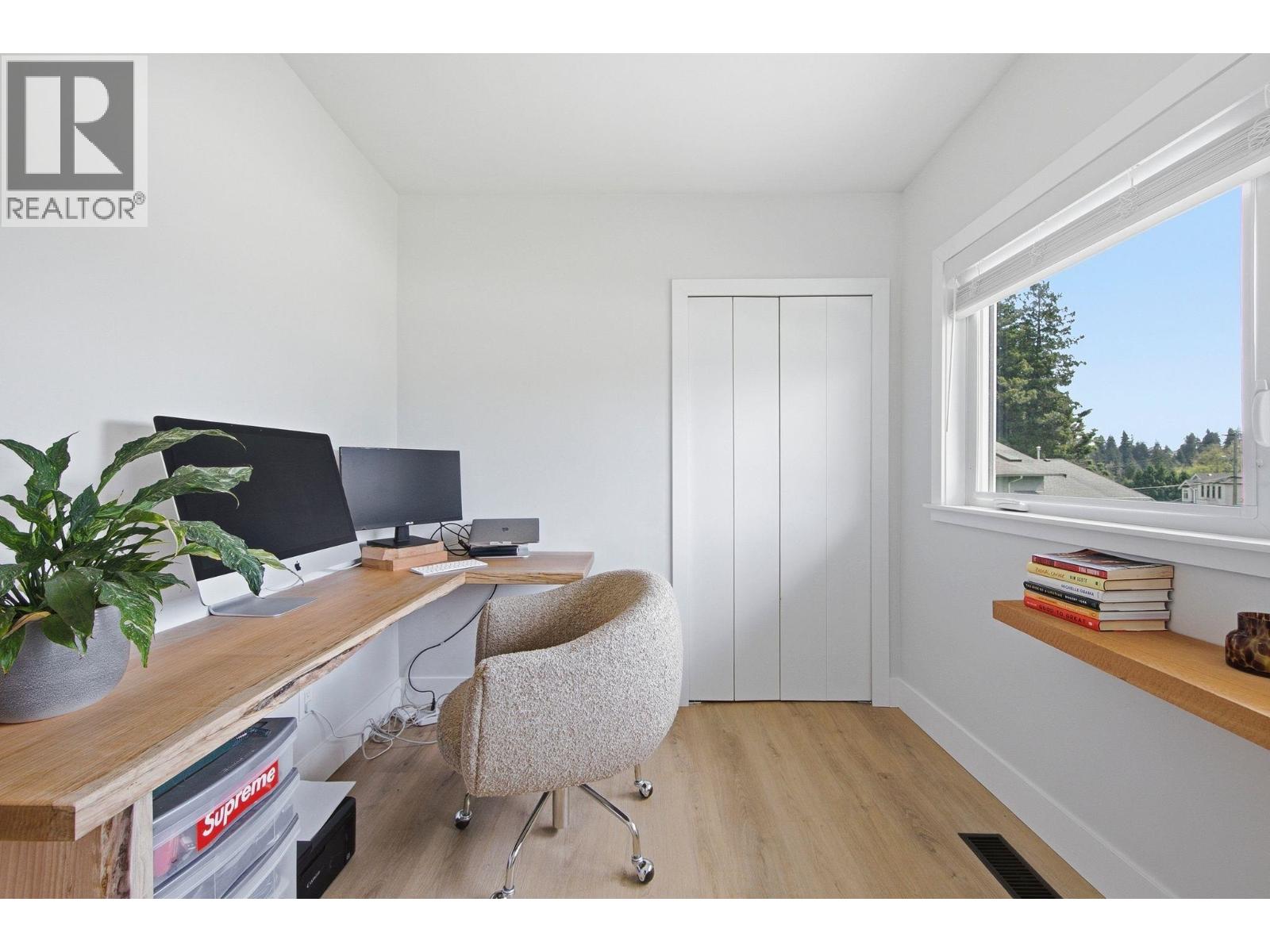 308 Mount Royal Drive, Port Moody, British Columbia  V3H 1R1 - Photo 23 - R3115122