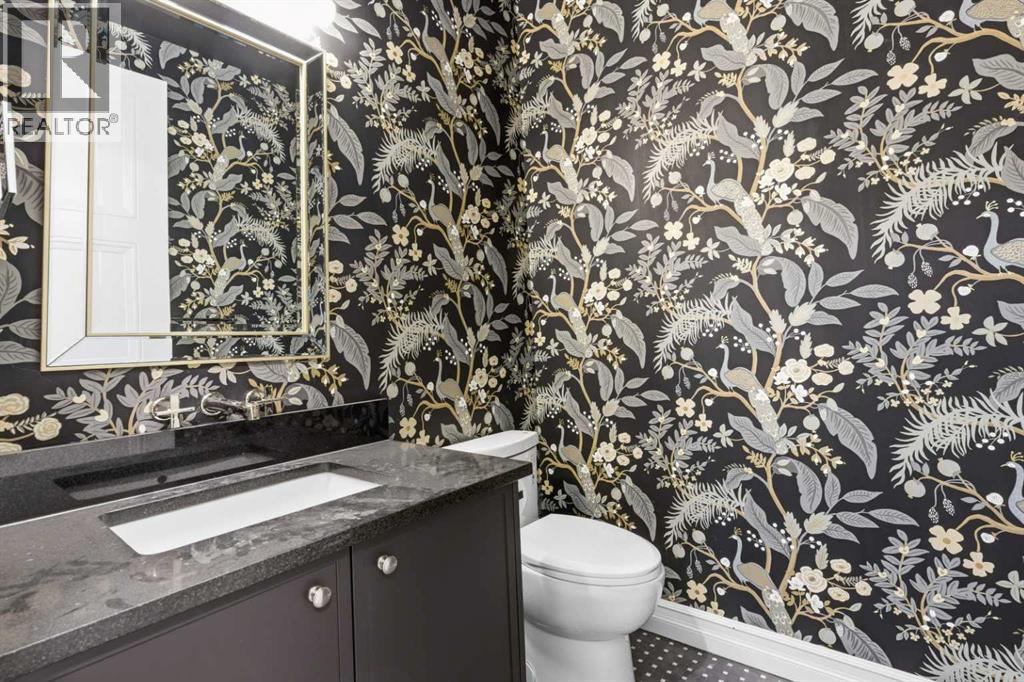 356 Greenwich Drive Nw, Calgary, Alberta  T3B 6P4 - Photo 25 - A2296232