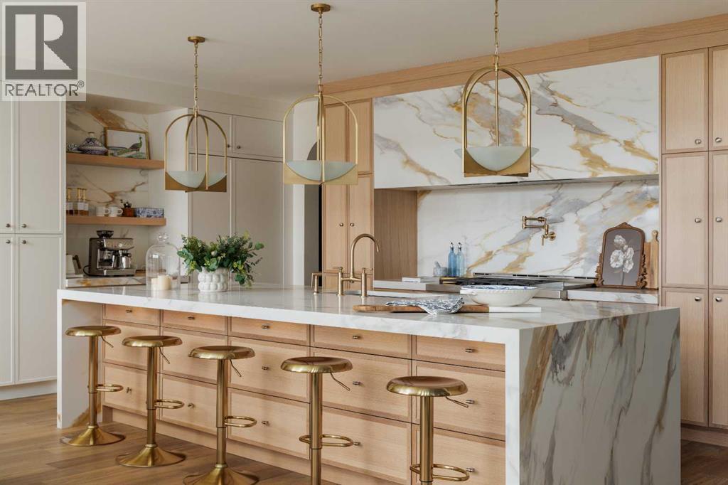 356 Greenwich Drive Nw, Calgary, Alberta  T3B 6P4 - Photo 4 - A2296232