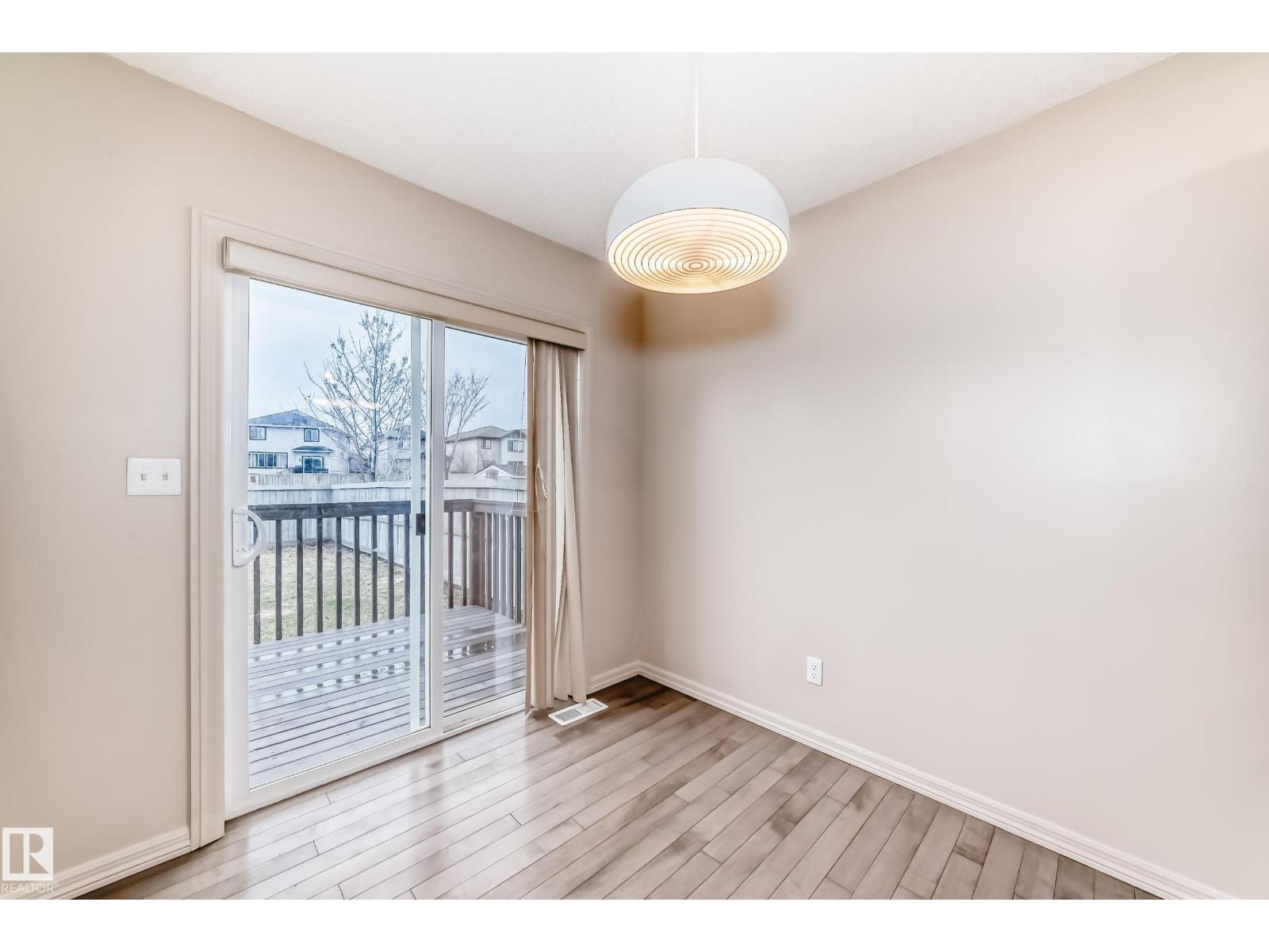 1285 Cunningham Dr SW, Edmonton, Alberta  T6W 0R7 - Photo 6 - E4473850