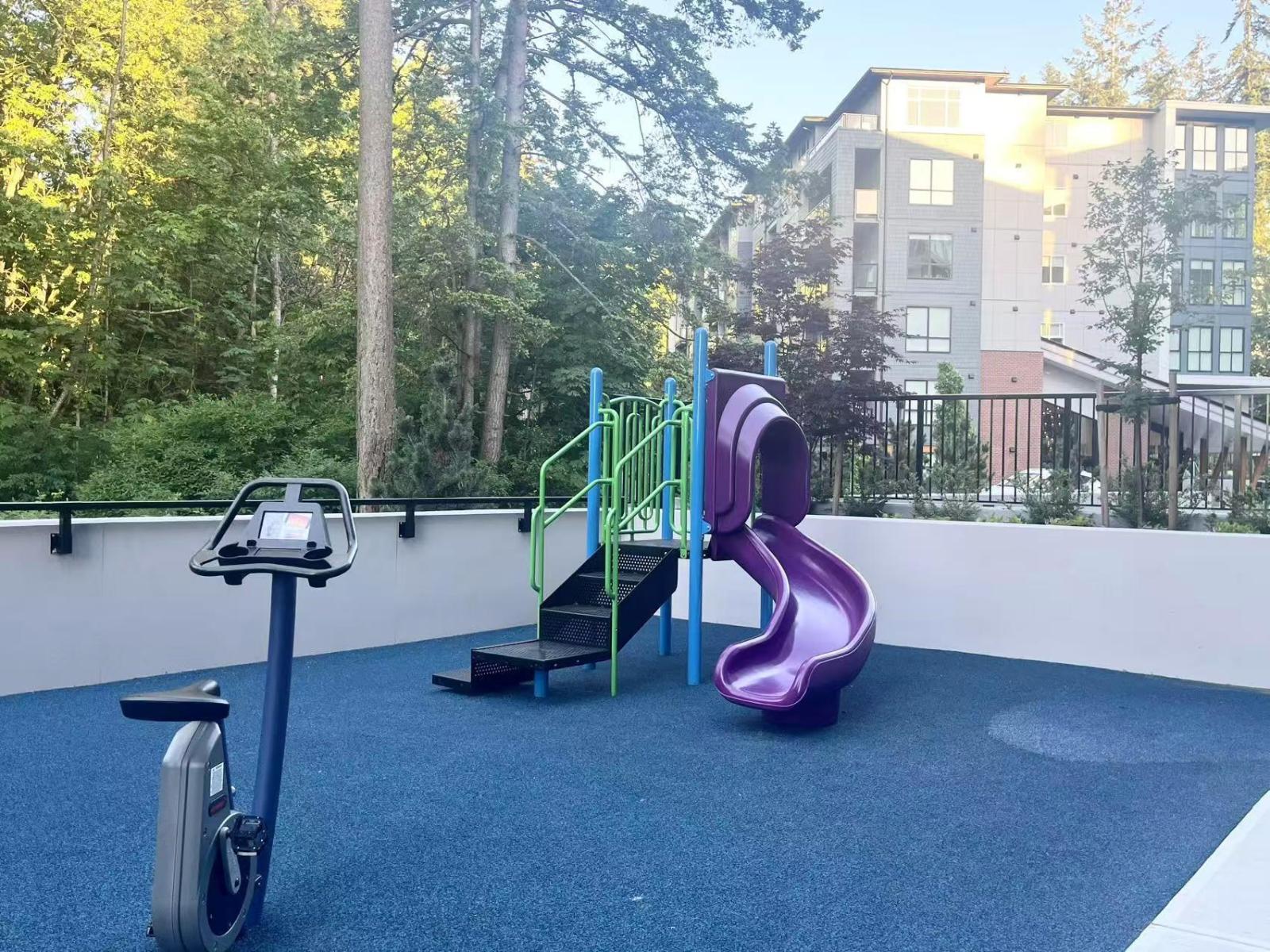 416 3528 146a Street, Surrey, British Columbia  V4P 0H4 - Photo 40 - R3115216