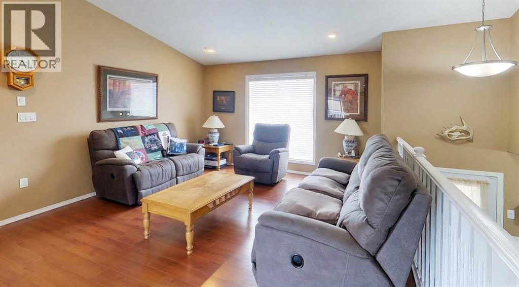 4104 18 Avenue, Edson, Alberta  T7E 0A5 - Photo 3 - A2303265