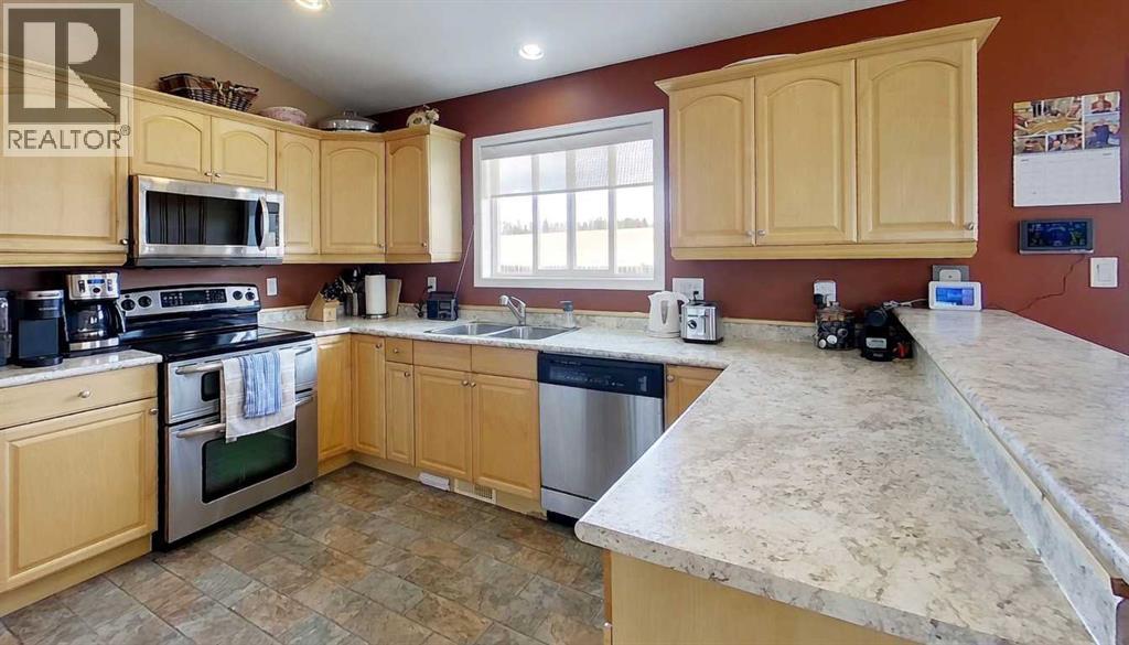 4104 18 Avenue, Edson, Alberta  T7E 0A5 - Photo 7 - A2303265