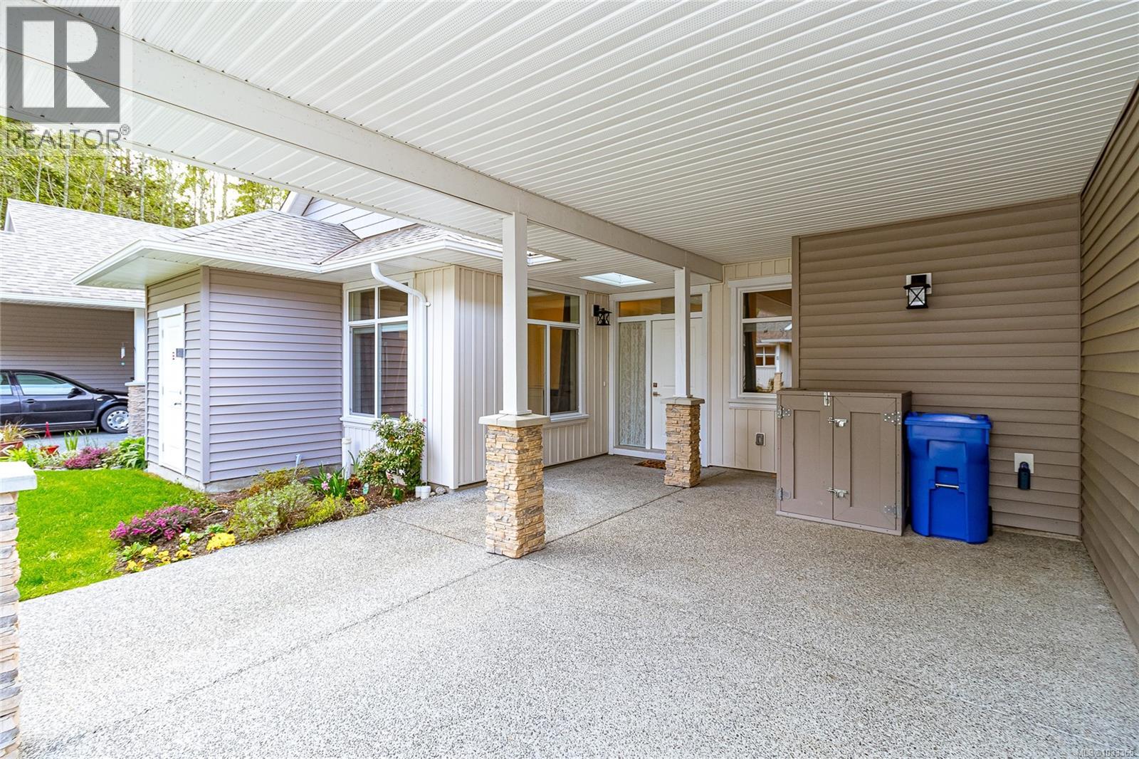 33 300 Grosskleg Way, Lake Cowichan, British Columbia  V0R 2G1 - Photo 30 - 1033365