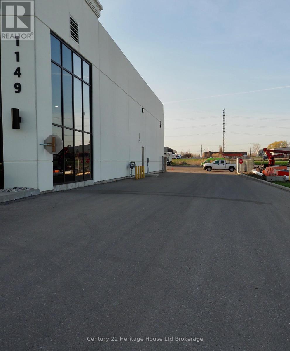 1149 Commerce Way, Woodstock, Ontario  N4V 0A2 - Photo 4 - X13032164