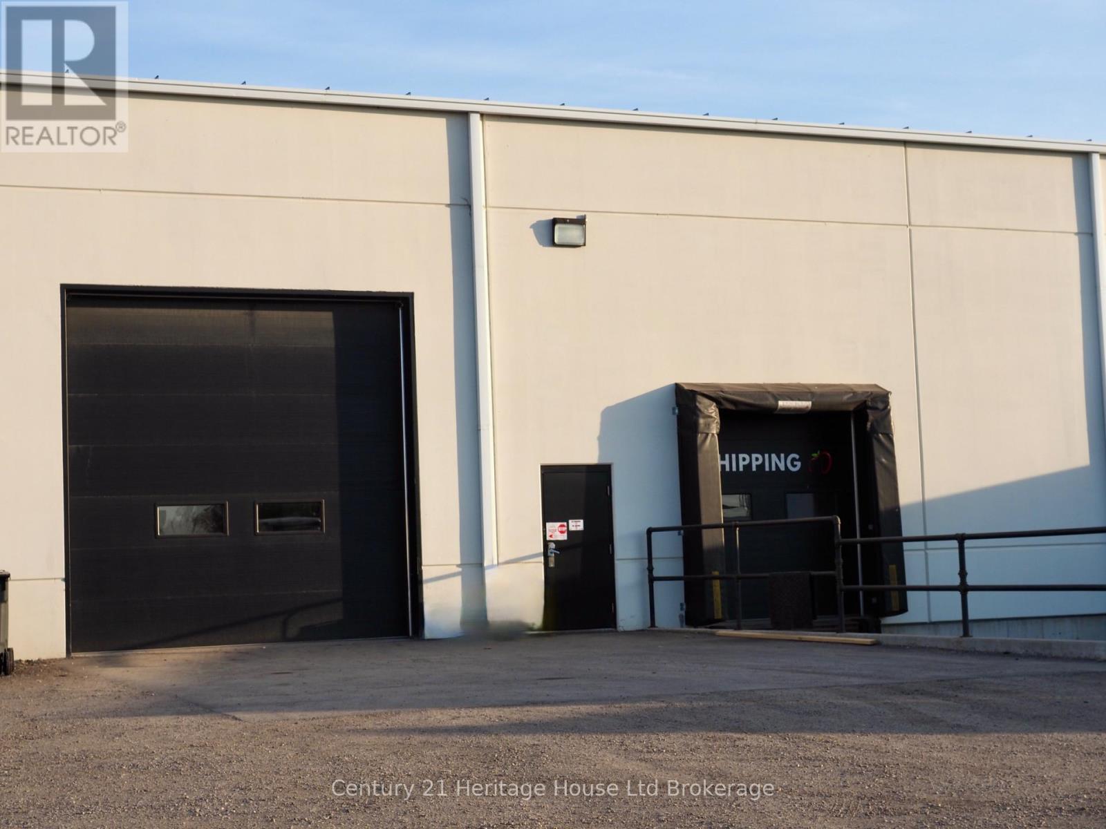 1149 Commerce Way, Woodstock, Ontario  N4V 0A2 - Photo 5 - X13032164