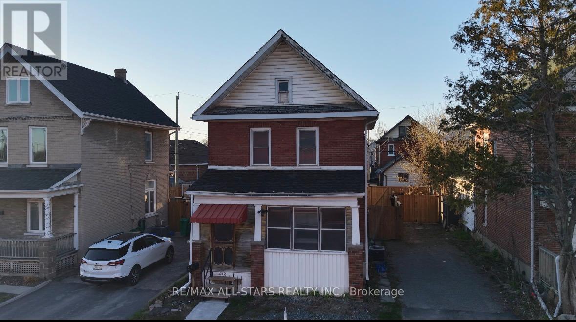 280 LANSDOWNE STREET W, Peterborough, Ontario