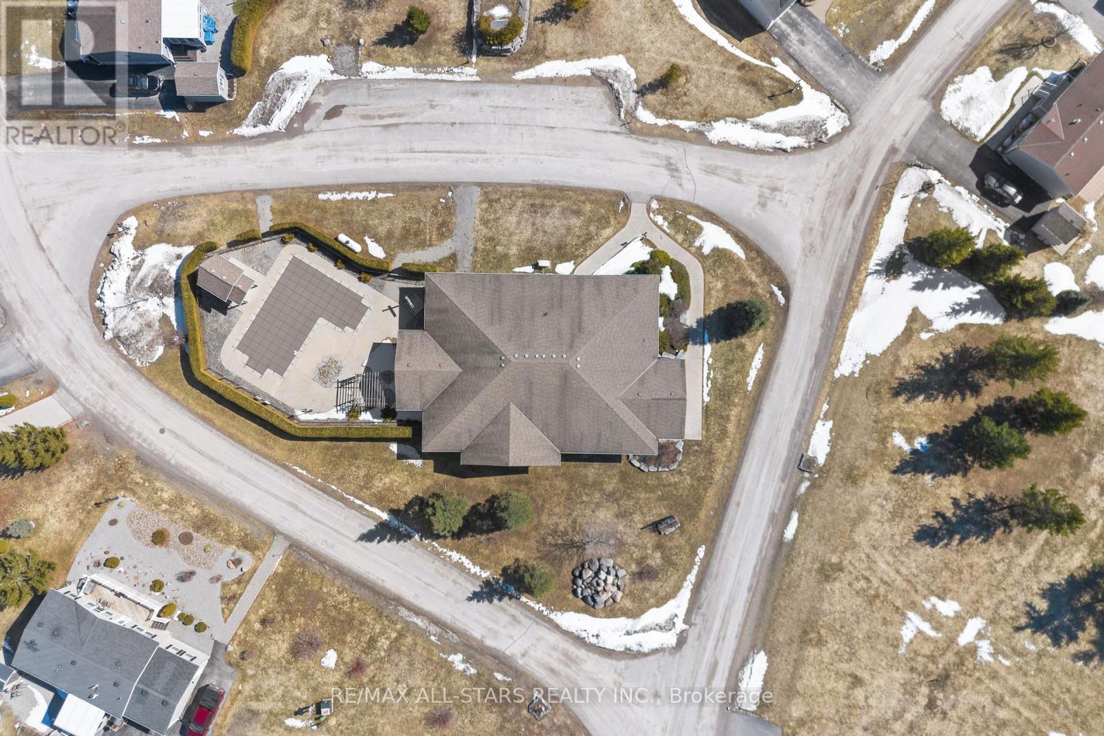 26 Creekside Circle, Kawartha Lakes, Ontario  K0M 1L0 - Photo 39 - X12931924