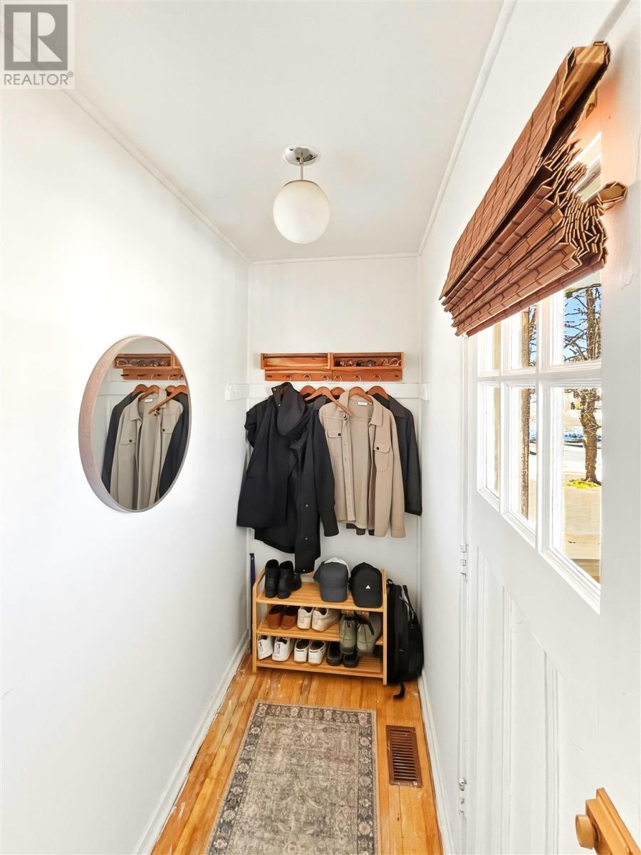 100 Brien Ave, Sault Ste. Marie, Ontario  P6B 2Y6 - Photo 2 - SM260735