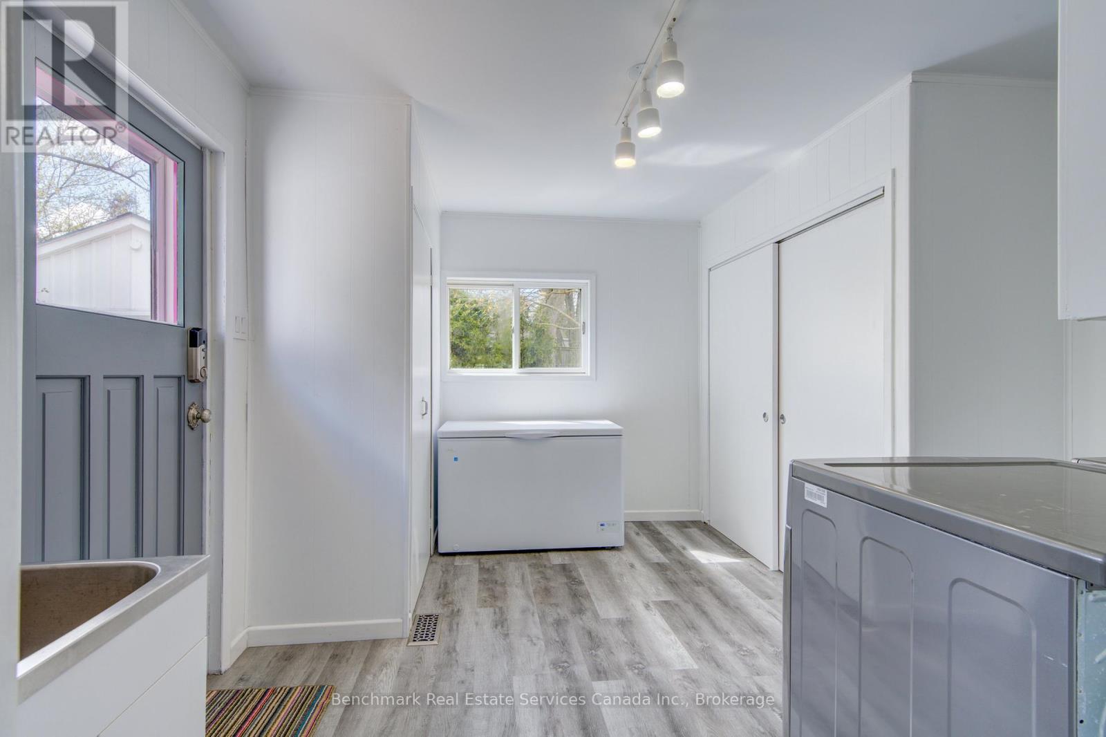 209 Water Street, Lucan Biddulph, Ontario  N0M 2J0 - Photo 14 - X13039092