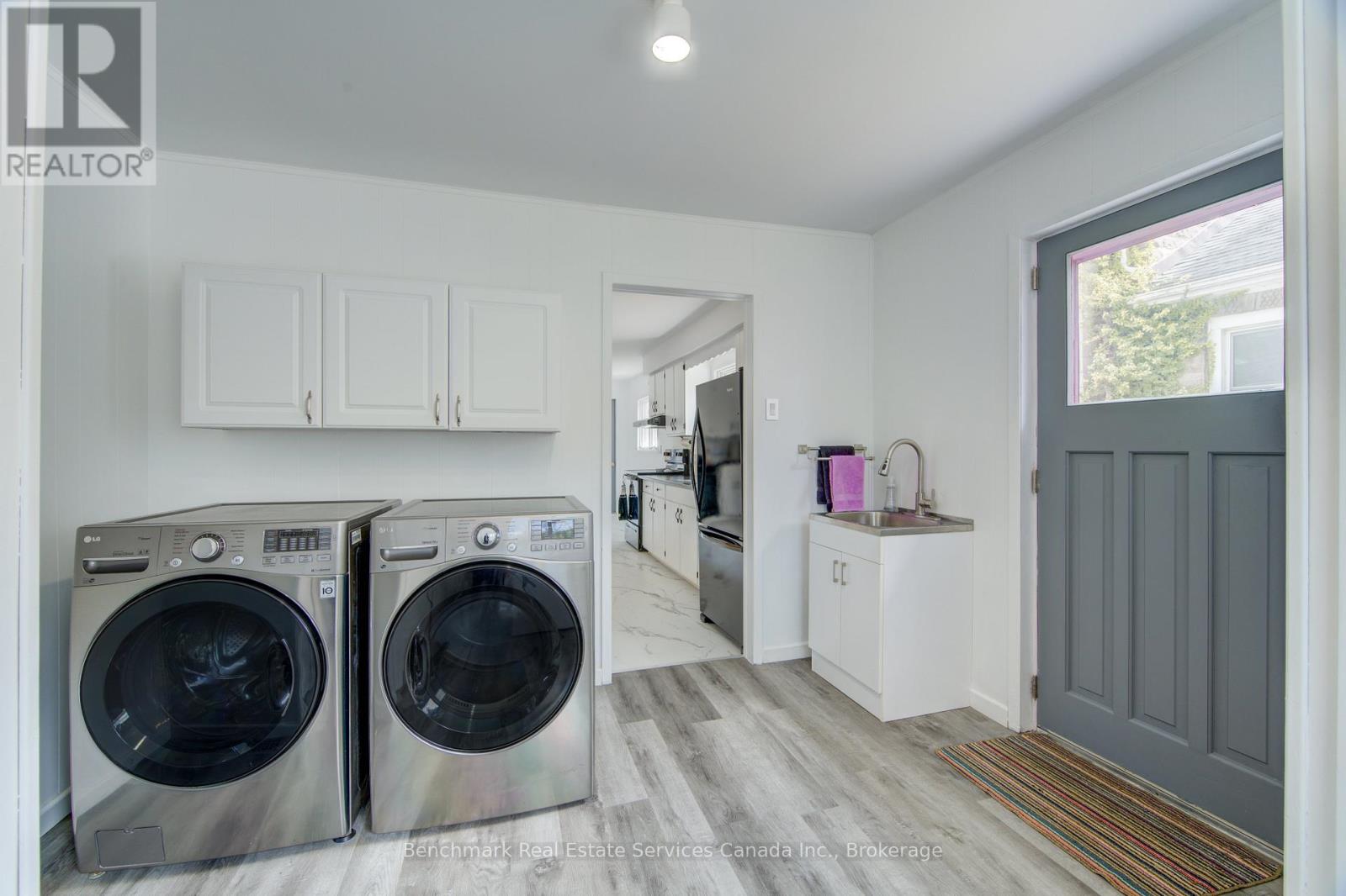 209 Water Street, Lucan Biddulph, Ontario  N0M 2J0 - Photo 15 - X13039092