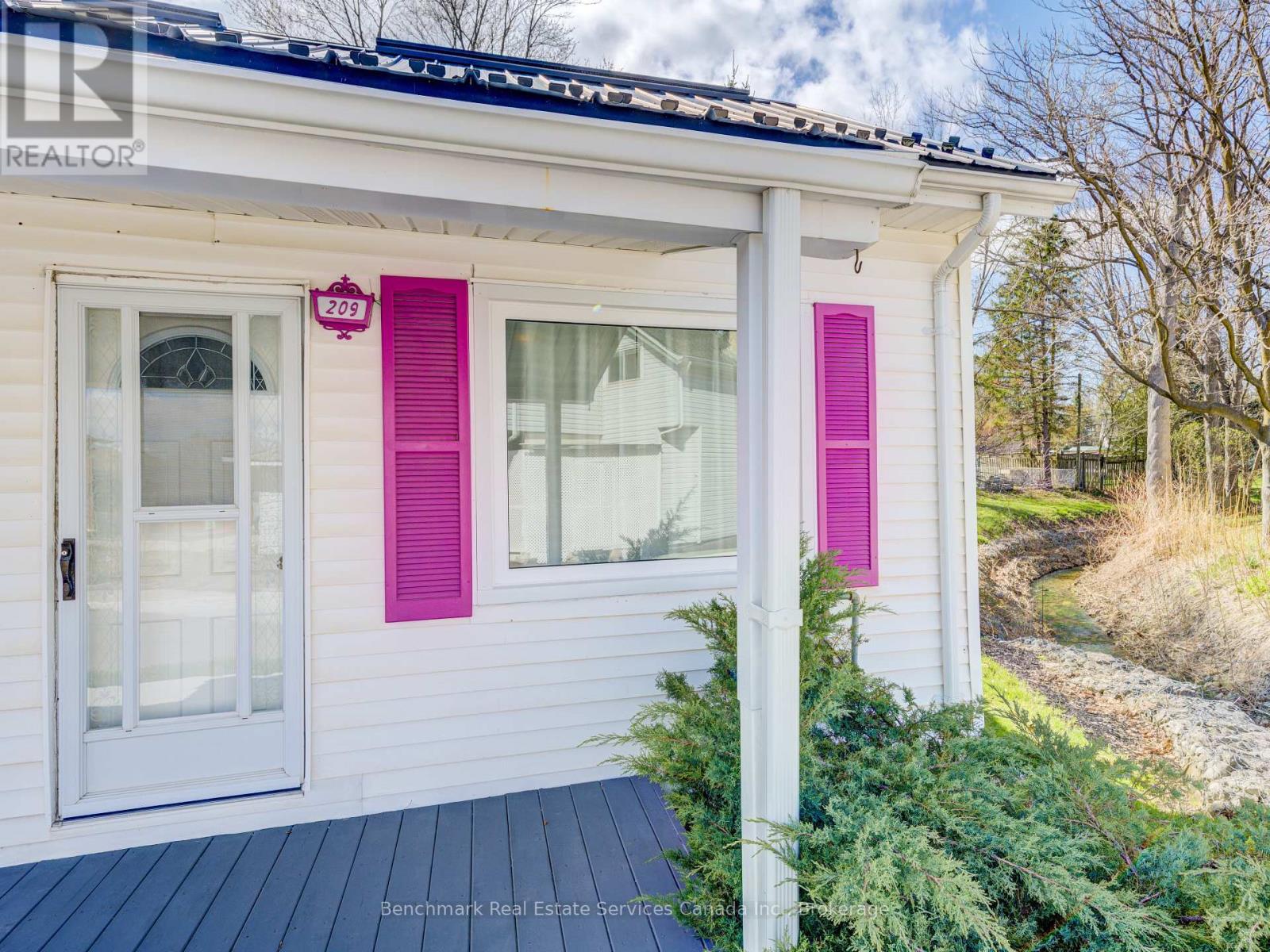 209 Water Street, Lucan Biddulph, Ontario  N0M 2J0 - Photo 44 - X13039092