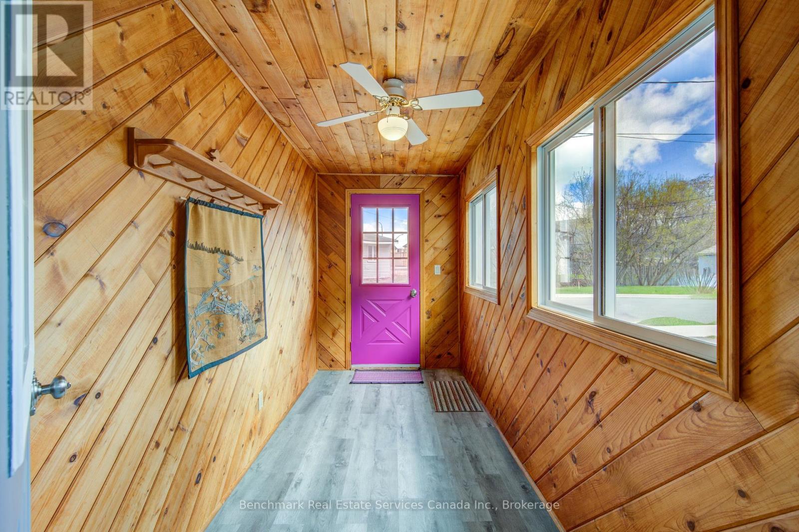 209 Water Street, Lucan Biddulph, Ontario  N0M 2J0 - Photo 6 - X13039092