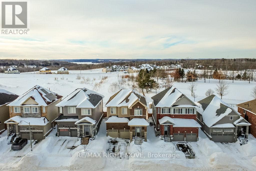 90 Atlantis Drive, Orillia, Ontario  L3V 8L4 - Photo 25 - S12786192