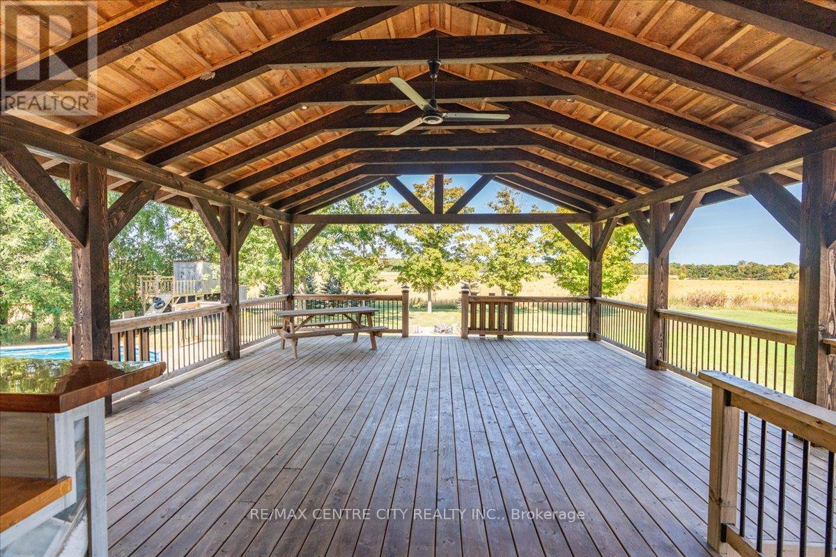 9516 Argyle Street E, North Middlesex, Ontario  N0M 1A0 - Photo 18 - X13007138