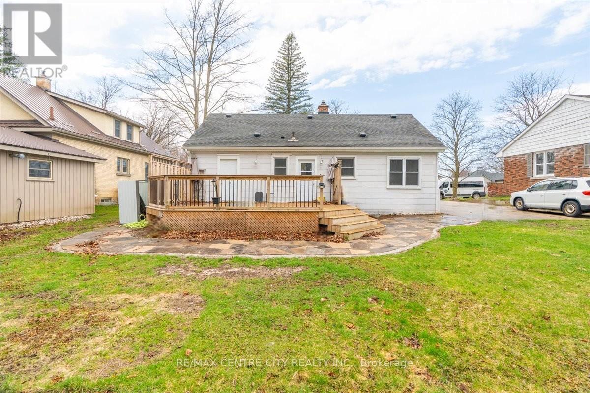 549 Victoria Street, Strathroy-Caradoc, Ontario  N7G 3C2 - Photo 24 - X13010778