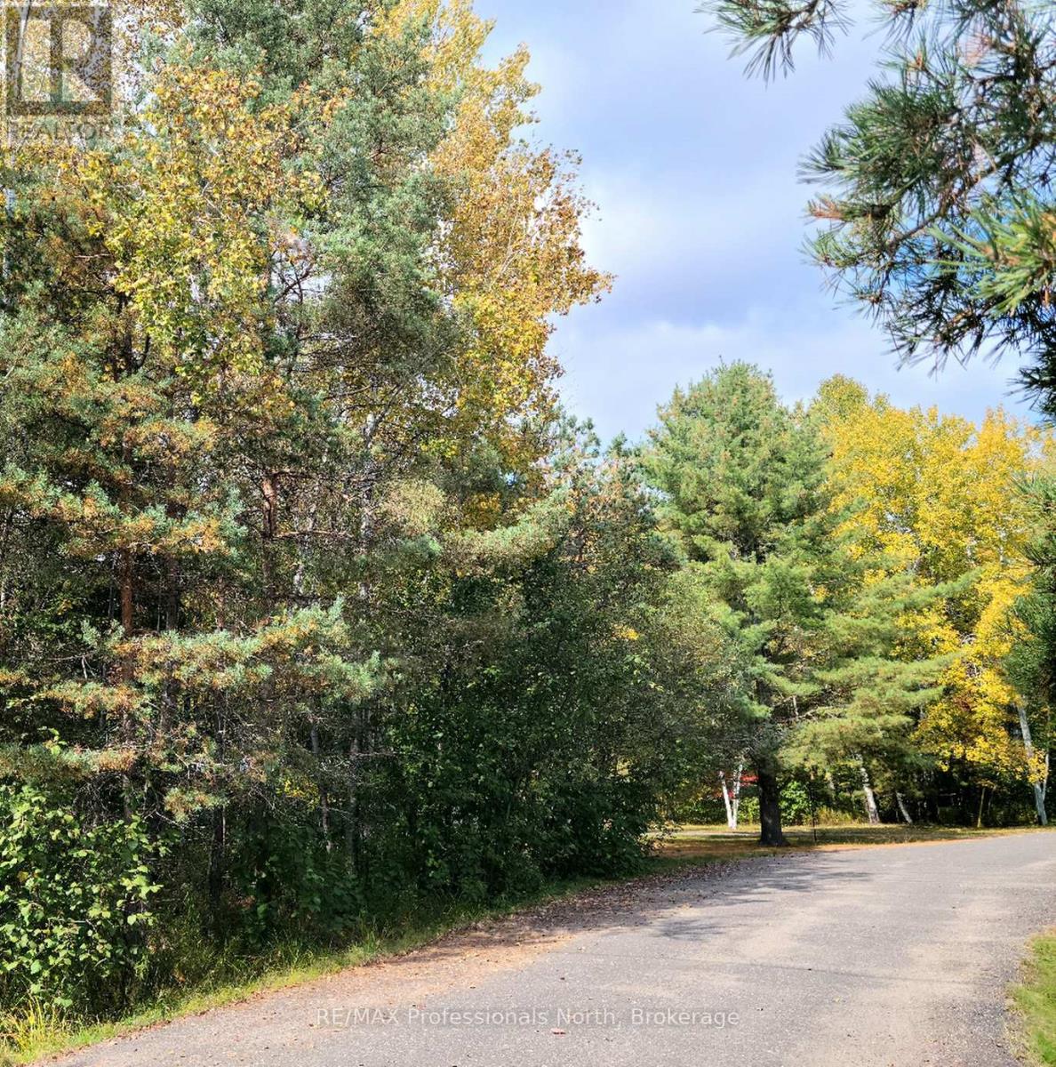 32 - 4 Fox Run Lane, Huntsville, Ontario  P1H 1E3 - Photo 3 - X13039130