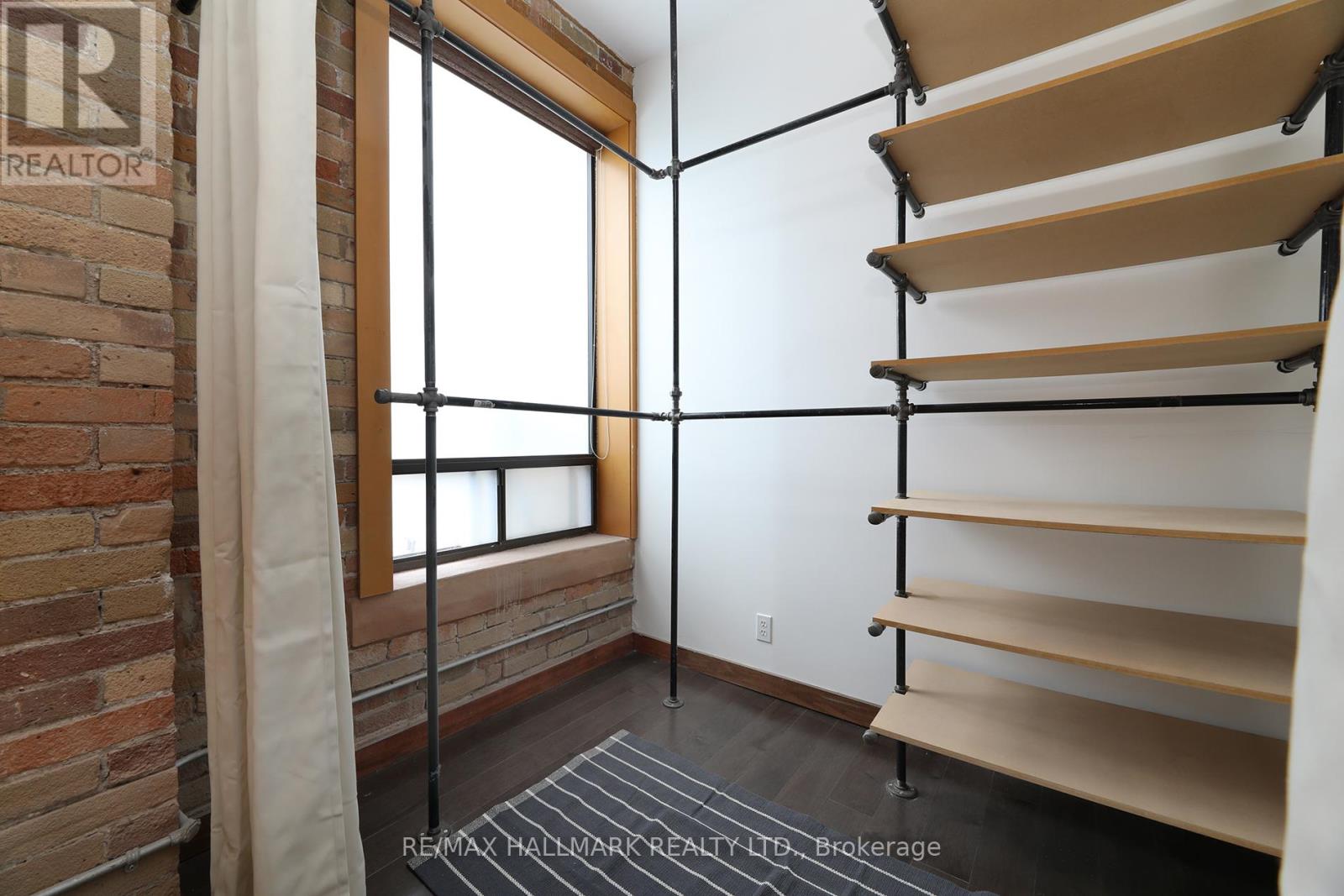 7 - 189 Queen Street E, Toronto, Ontario  M5A 1S2 - Photo 11 - C13039142