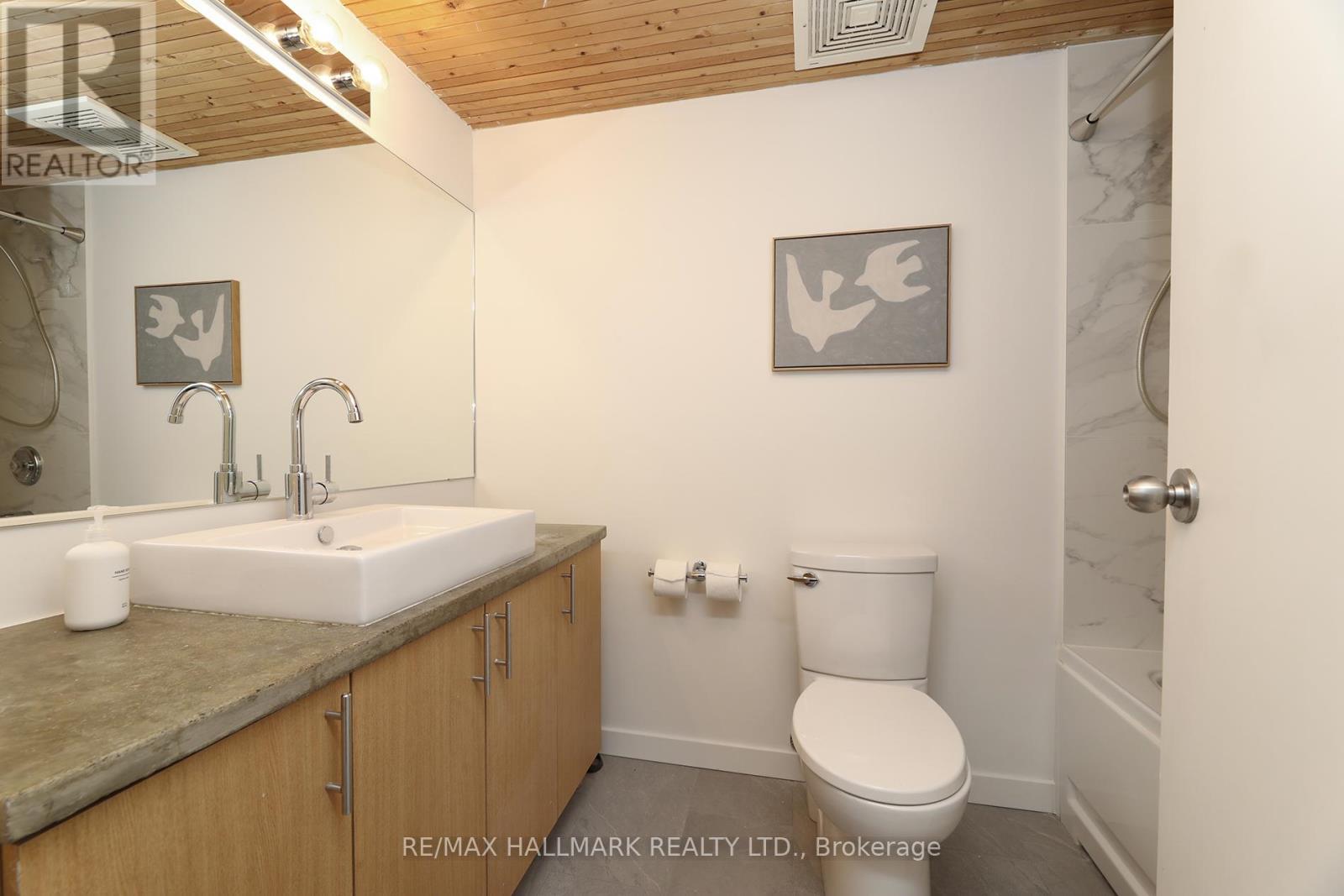 7 - 189 Queen Street E, Toronto, Ontario  M5A 1S2 - Photo 14 - C13039142