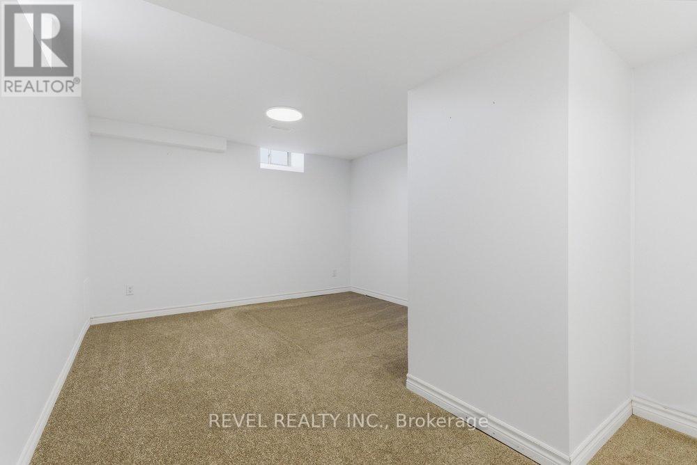 120 Starfire Crescent, Hamilton, Ontario  L8E 5G9 - Photo 43 - X13032054