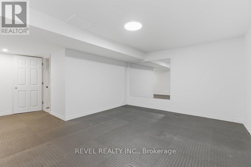 120 Starfire Crescent, Hamilton, Ontario  L8E 5G9 - Photo 45 - X13032054