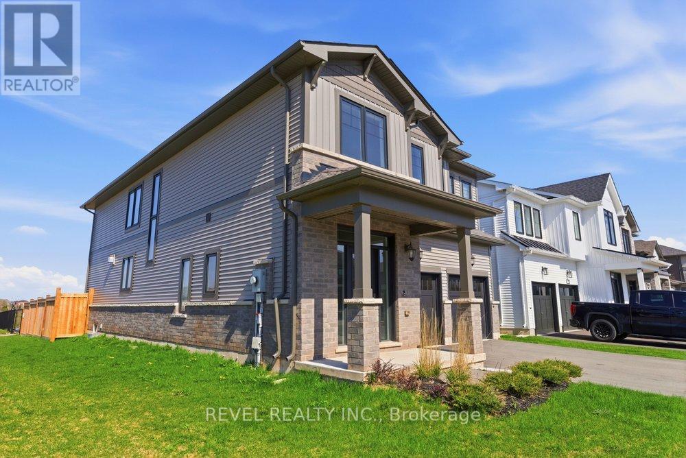 120 Starfire Crescent, Hamilton, Ontario  L8E 5G9 - Photo 3 - X13032054