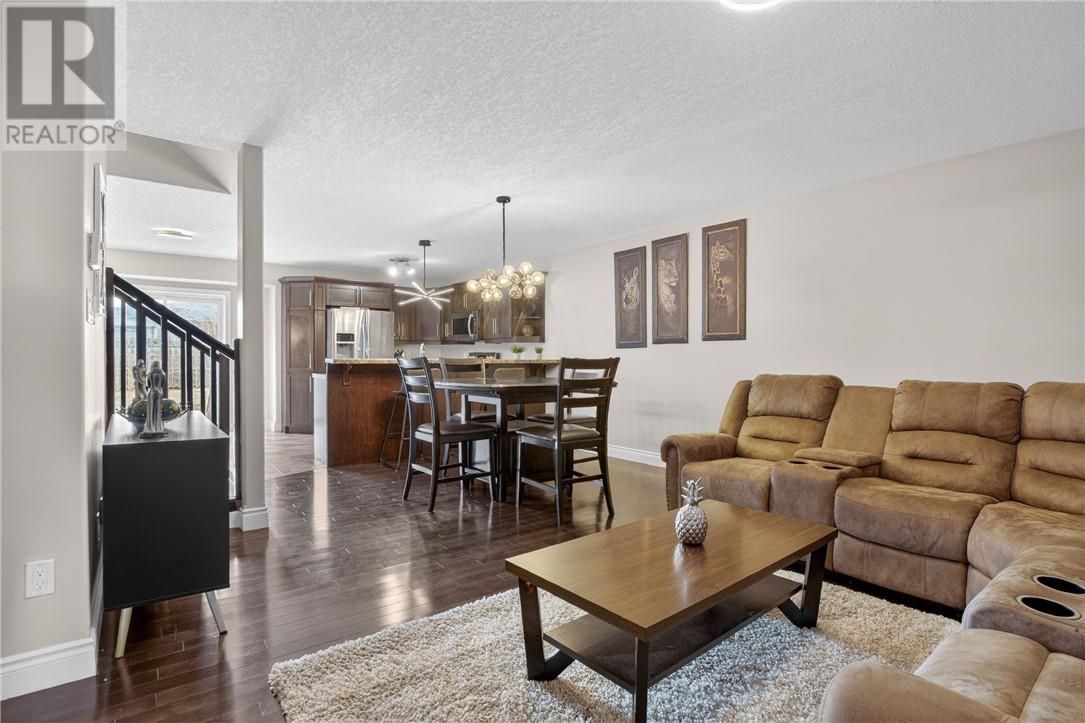 65 Jeanine Street, Sudbury, Ontario  P3B 0E5 - Photo 5 - 2127287