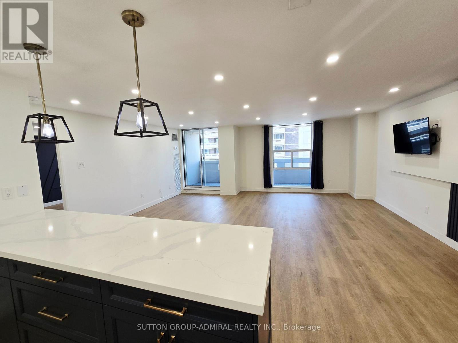 1004 - 50 Inverlochy Boulevard, Markham, Ontario  L3T 4T6 - Photo 11 - N13039004