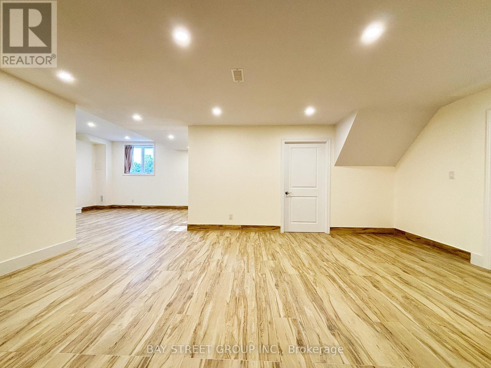 Bsmt 42 Brown Court, Newmarket, Ontario  L3Y 0C7 - Photo 12 - N13039018