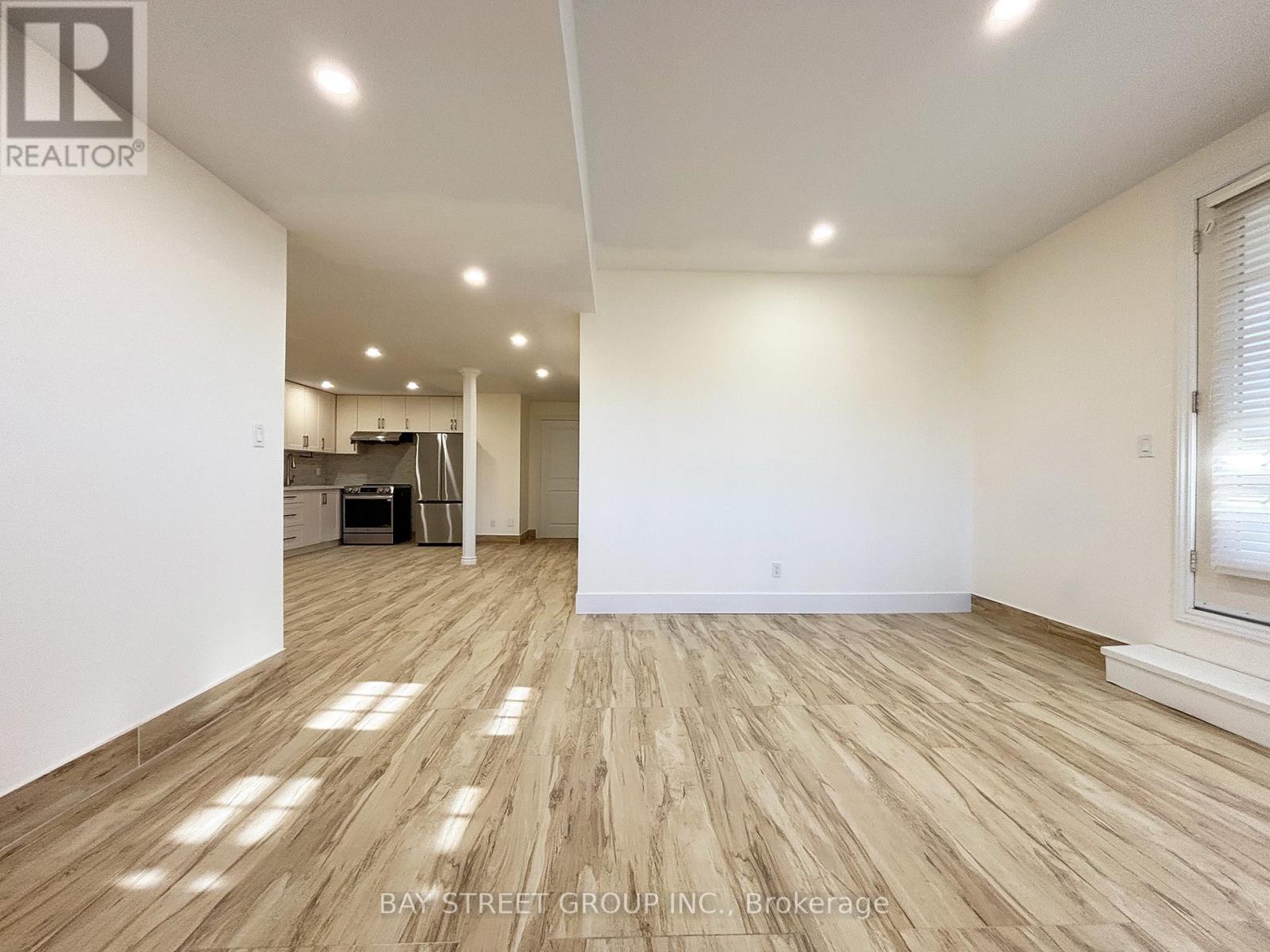 Bsmt 42 Brown Court, Newmarket, Ontario  L3Y 0C7 - Photo 7 - N13039018