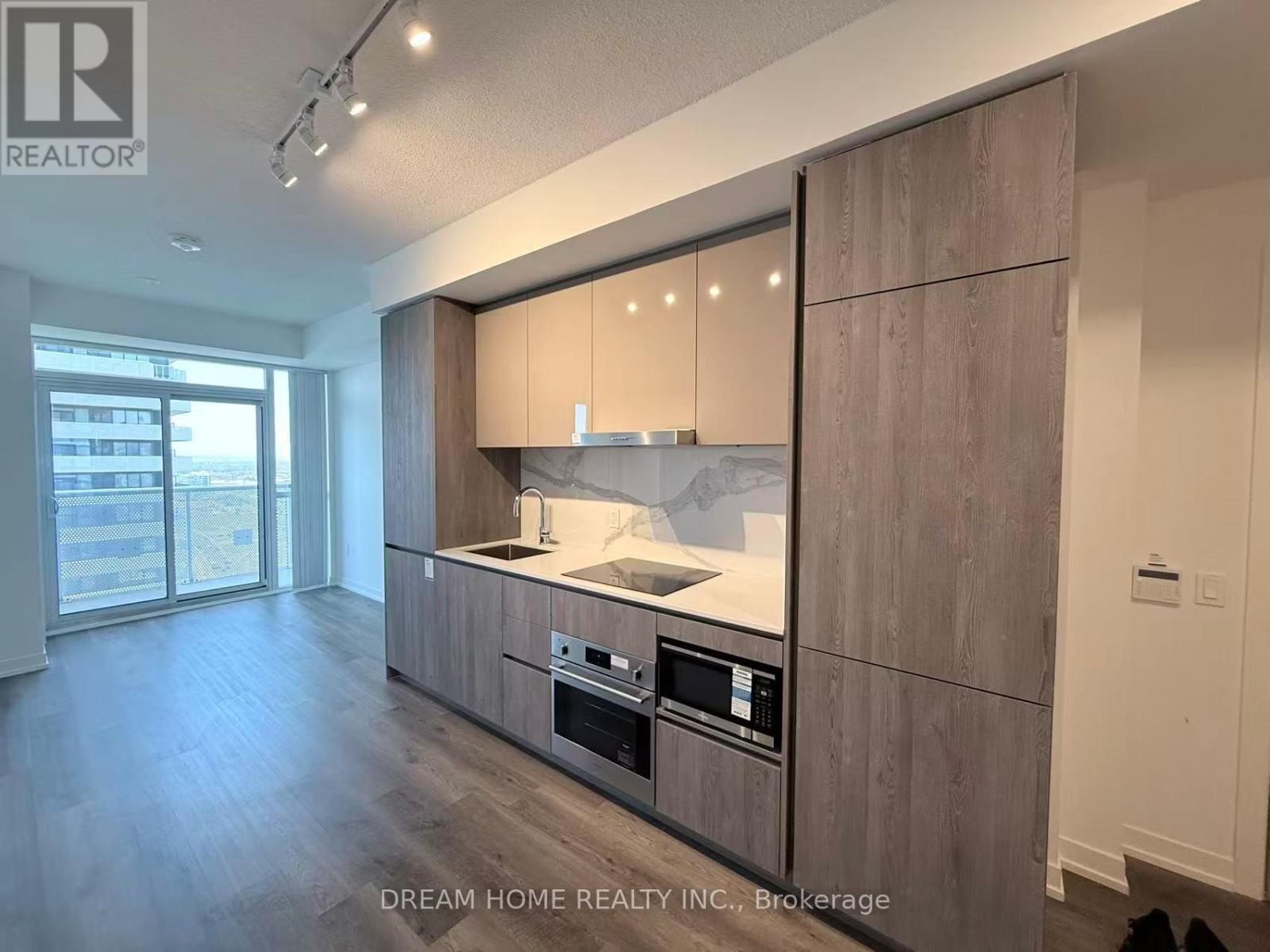 2921 - 8 Interchange Way, Vaughan, Ontario  L4K 5Z7 - Photo 6 - N13039022