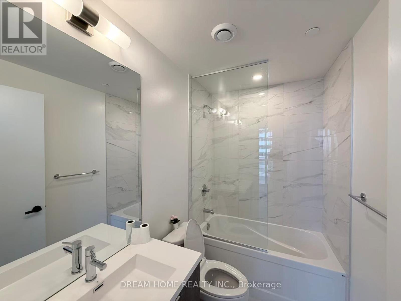 2921 - 8 Interchange Way, Vaughan, Ontario  L4K 5Z7 - Photo 8 - N13039022