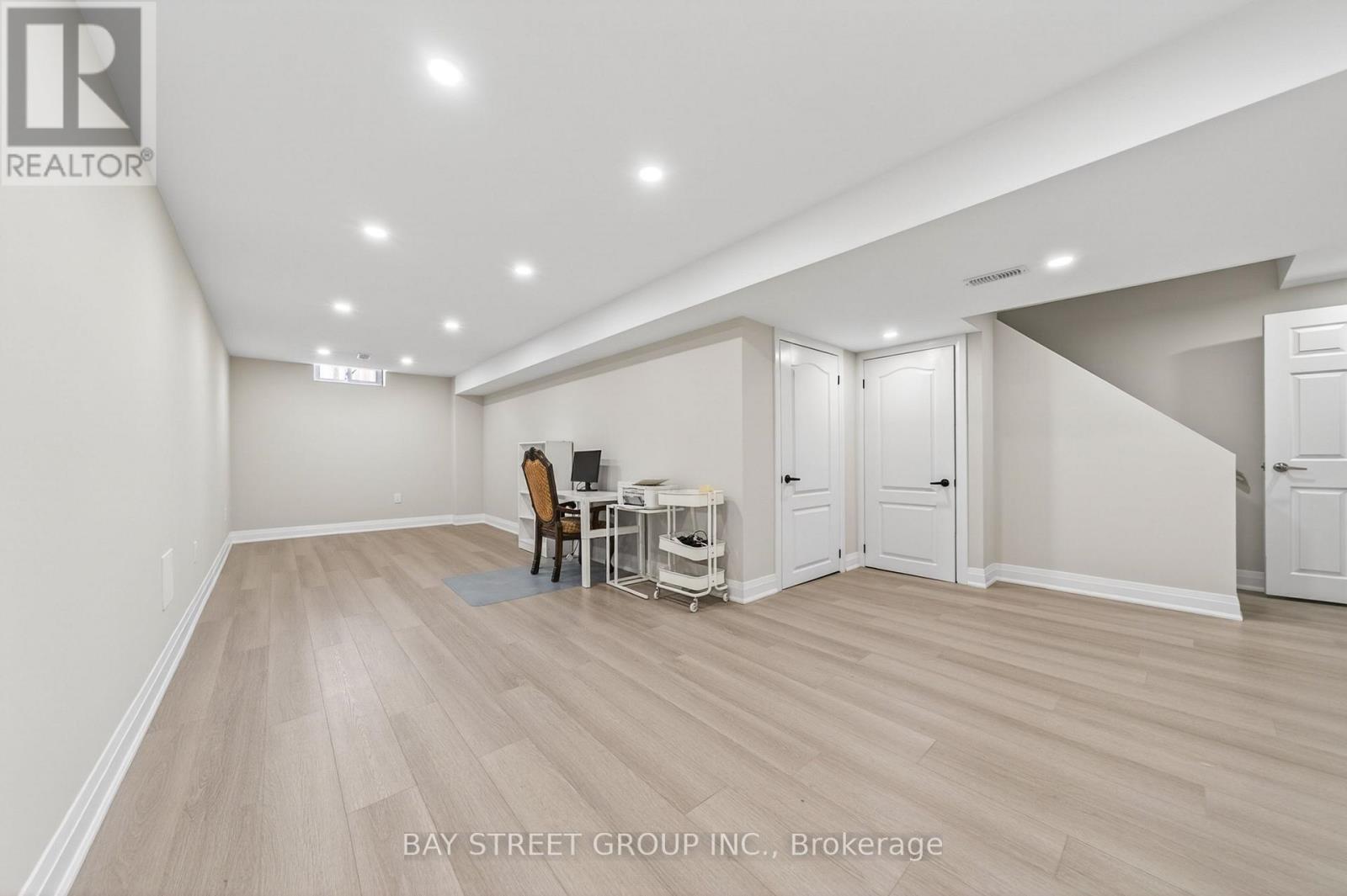 33 Winborne Drive, Vaughan, Ontario  L4J 2R8 - Photo 31 - N13039024