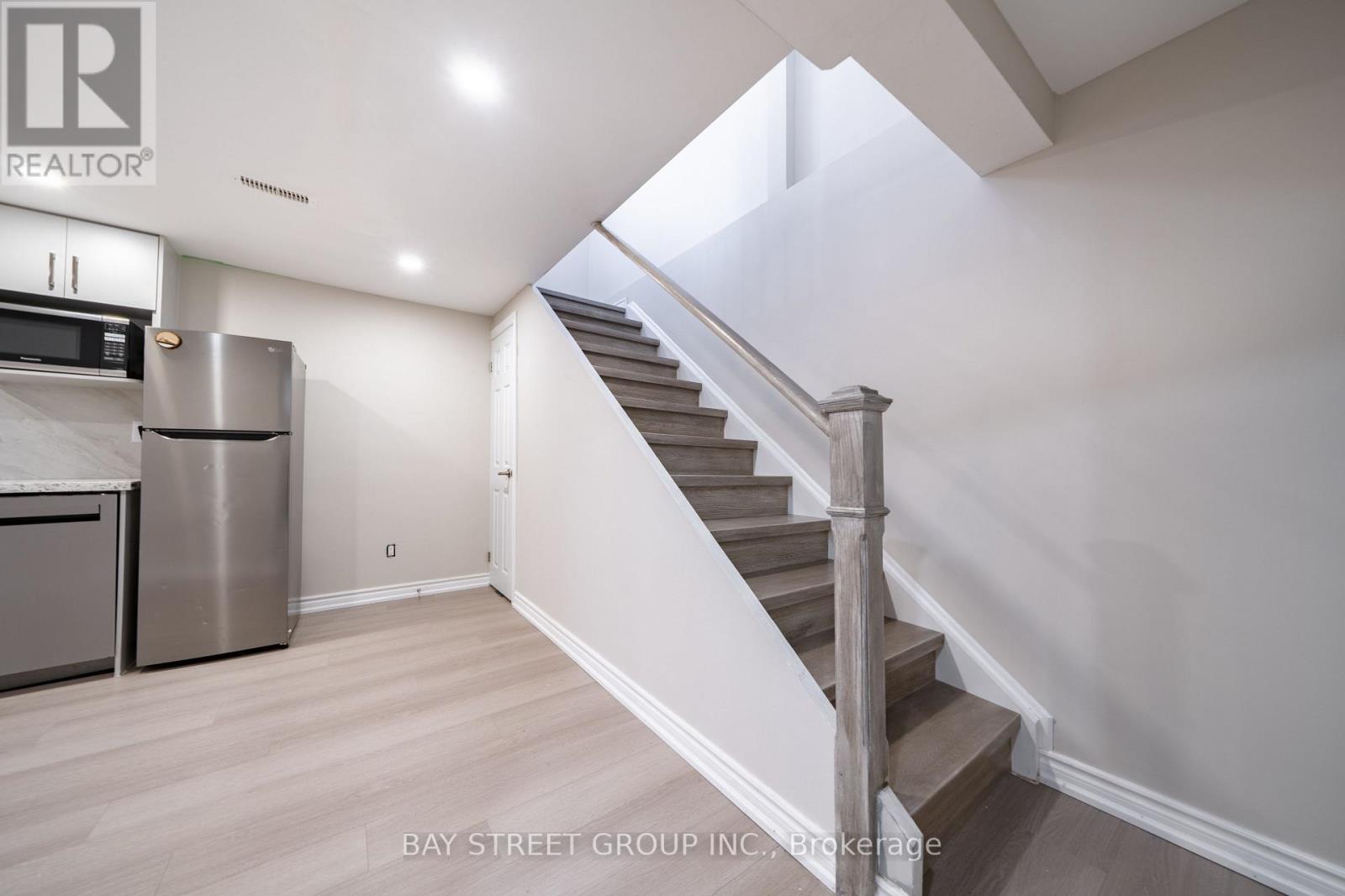 33 Winborne Drive, Vaughan, Ontario  L4J 2R8 - Photo 35 - N13039024