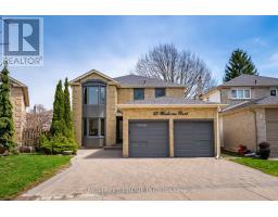 33 WINBORNE ROAD, Vaughan, Ontario