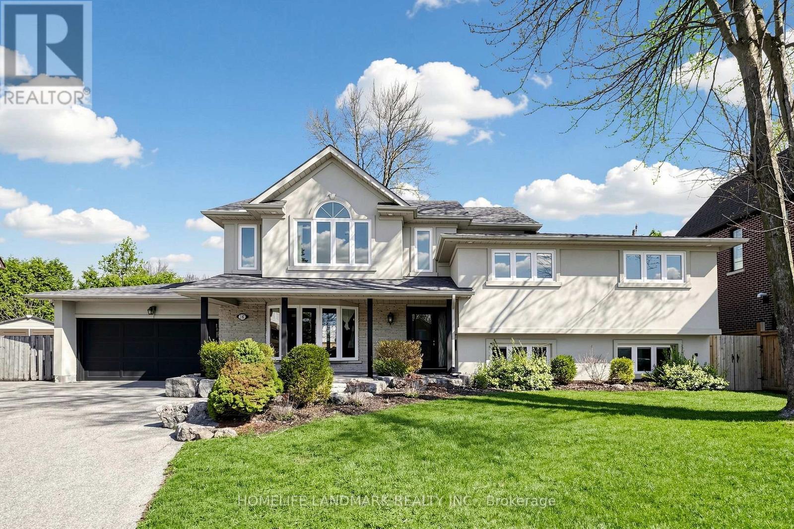 16 WORSLEY COURT, markham (unionville), Ontario