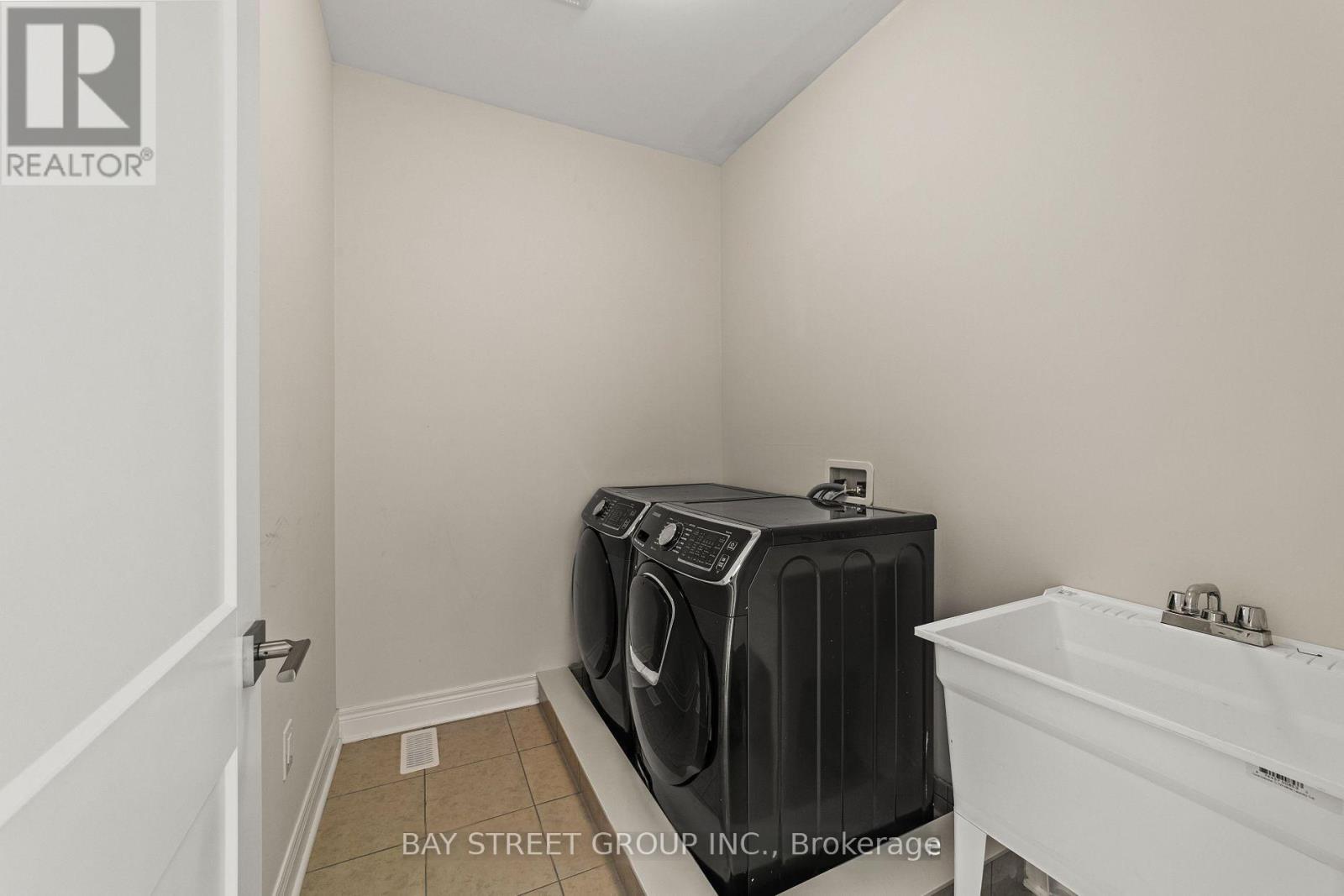 604 Marc Santi Boulevard, Vaughan, Ontario  L6A 4Z8 - Photo 13 - N13039112