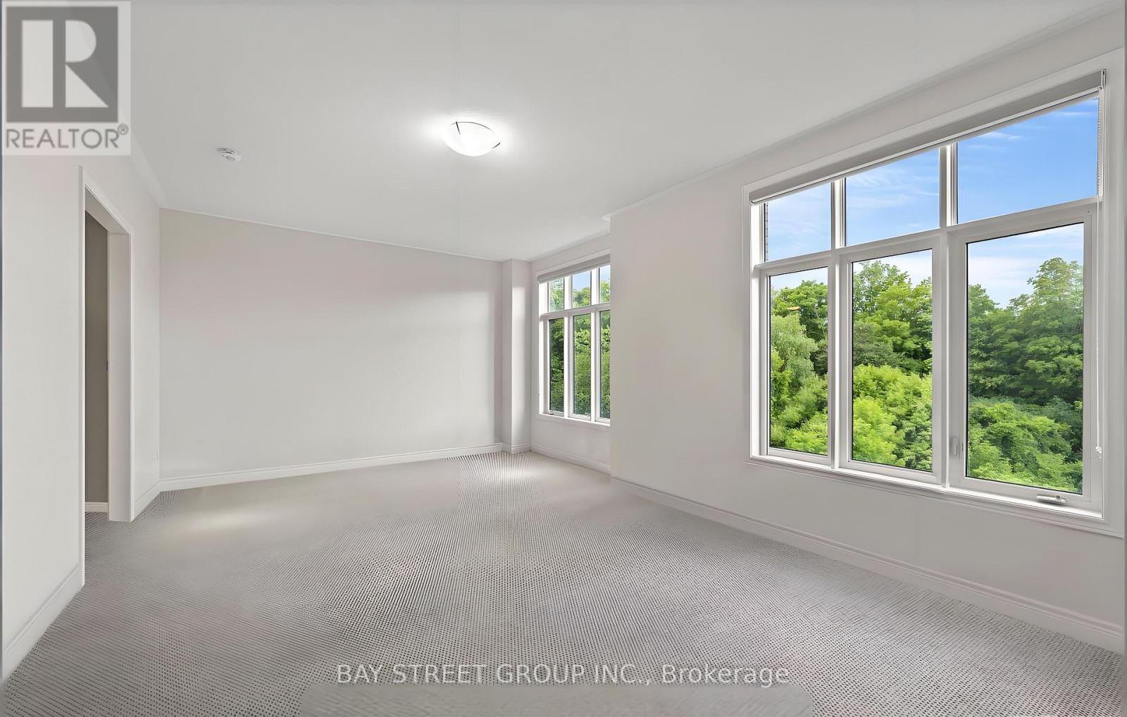 604 Marc Santi Boulevard, Vaughan, Ontario  L6A 4Z8 - Photo 5 - N13039112