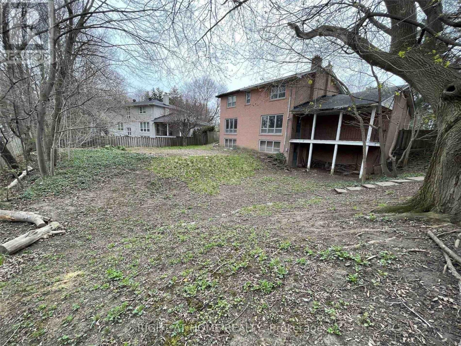 4 Elspeth Place, Markham, Ontario  L3T 1C4 - Photo 5 - N13039120