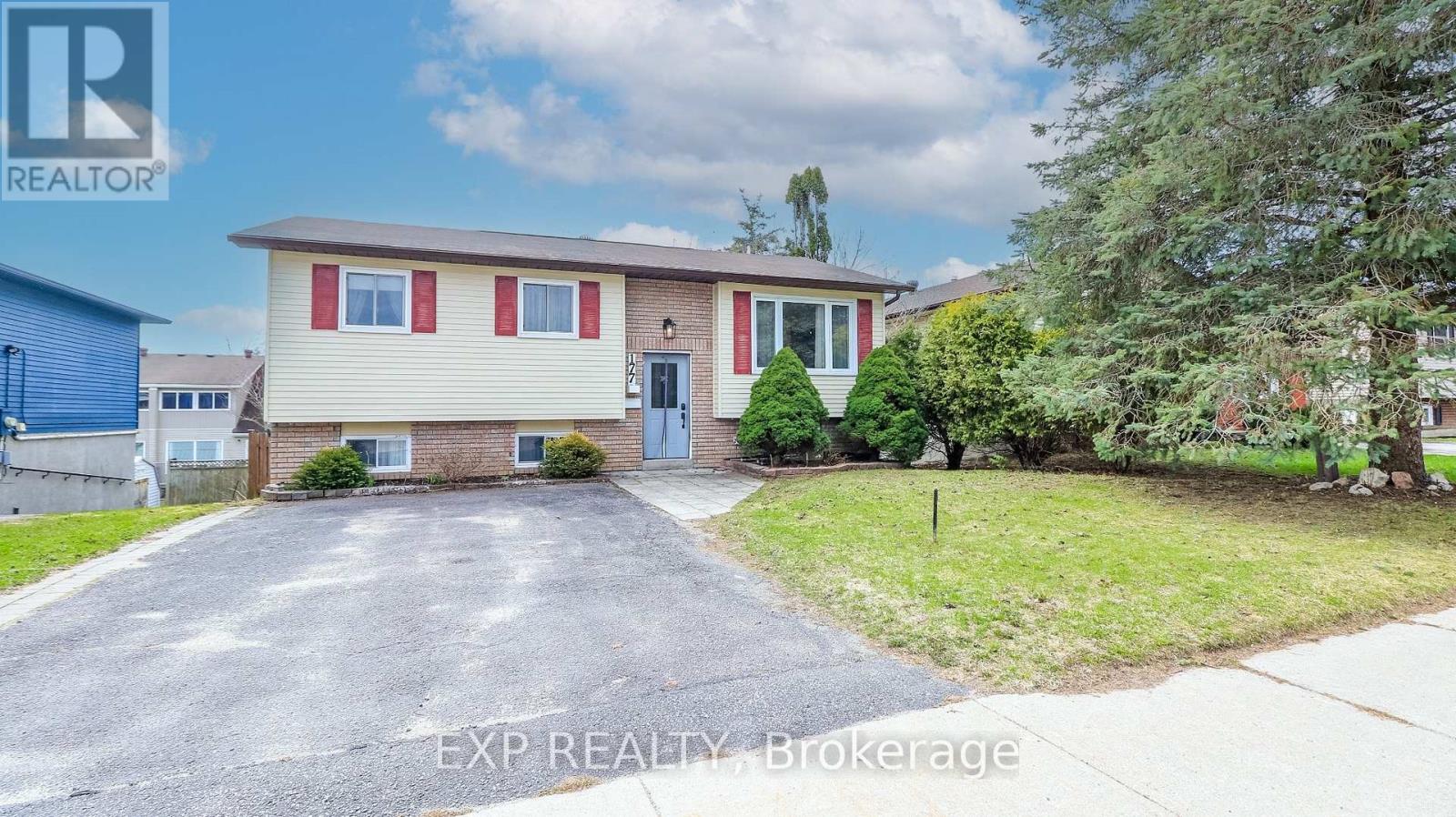 177 Shannon Street, Orillia, Ontario  L3V 7B6 - Photo 2 - S13039084