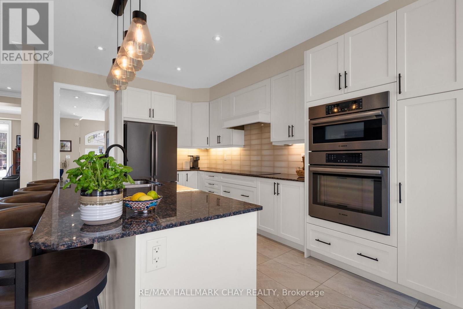 21 Ruby Ridge, Oro-Medonte (Sugarbush), Ontario  L0L 2E0 - Photo 13 - S13039086