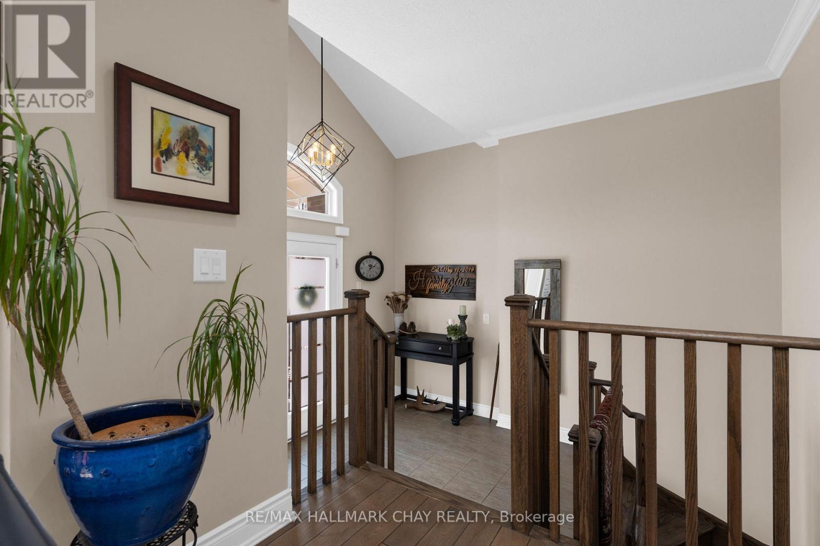 21 Ruby Ridge, Oro-Medonte (Sugarbush), Ontario  L0L 2E0 - Photo 6 - S13039086