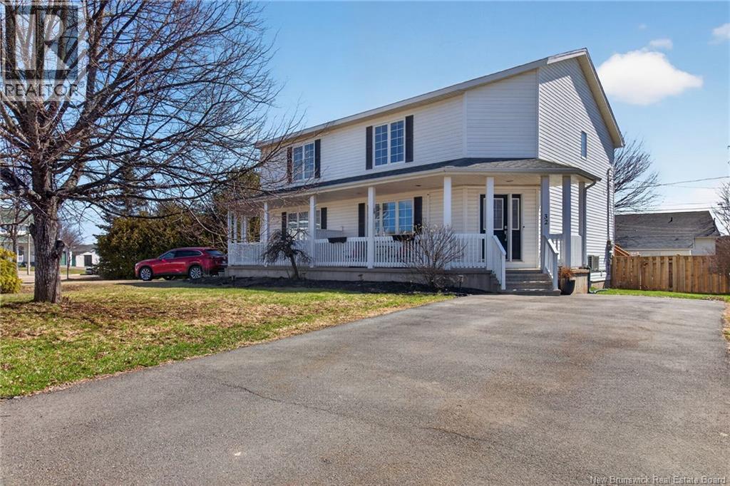 32 Sheffield Court, Moncton, New Brunswick  E1G 2J2 - Photo 2 - NB137586