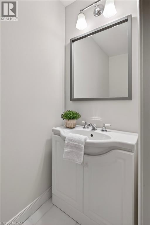 2391 Arnold Crescent, Burlington, Ontario  L7F 4J2 - Photo 25 - 40823719