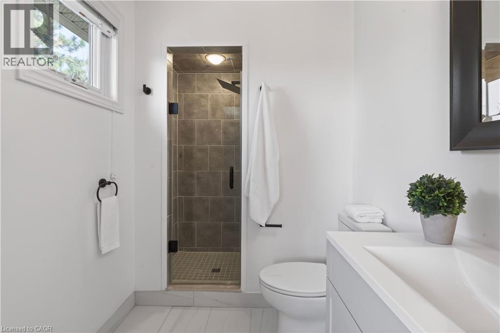 2391 Arnold Crescent, Burlington, Ontario  L7F 4J2 - Photo 33 - 40823719